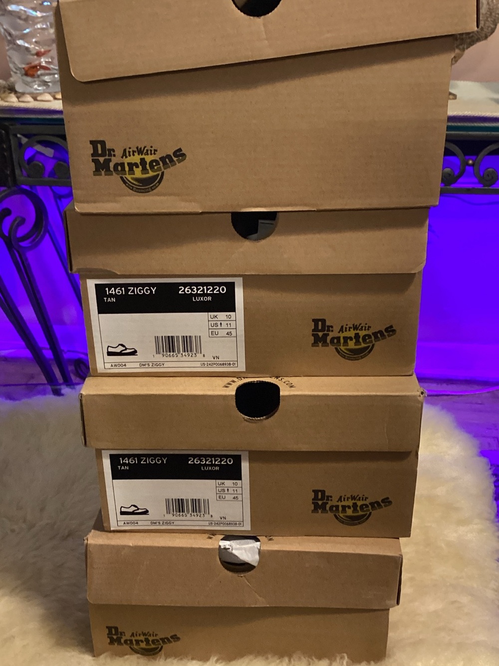 Dr Martens shoes - Picture 5 of 5